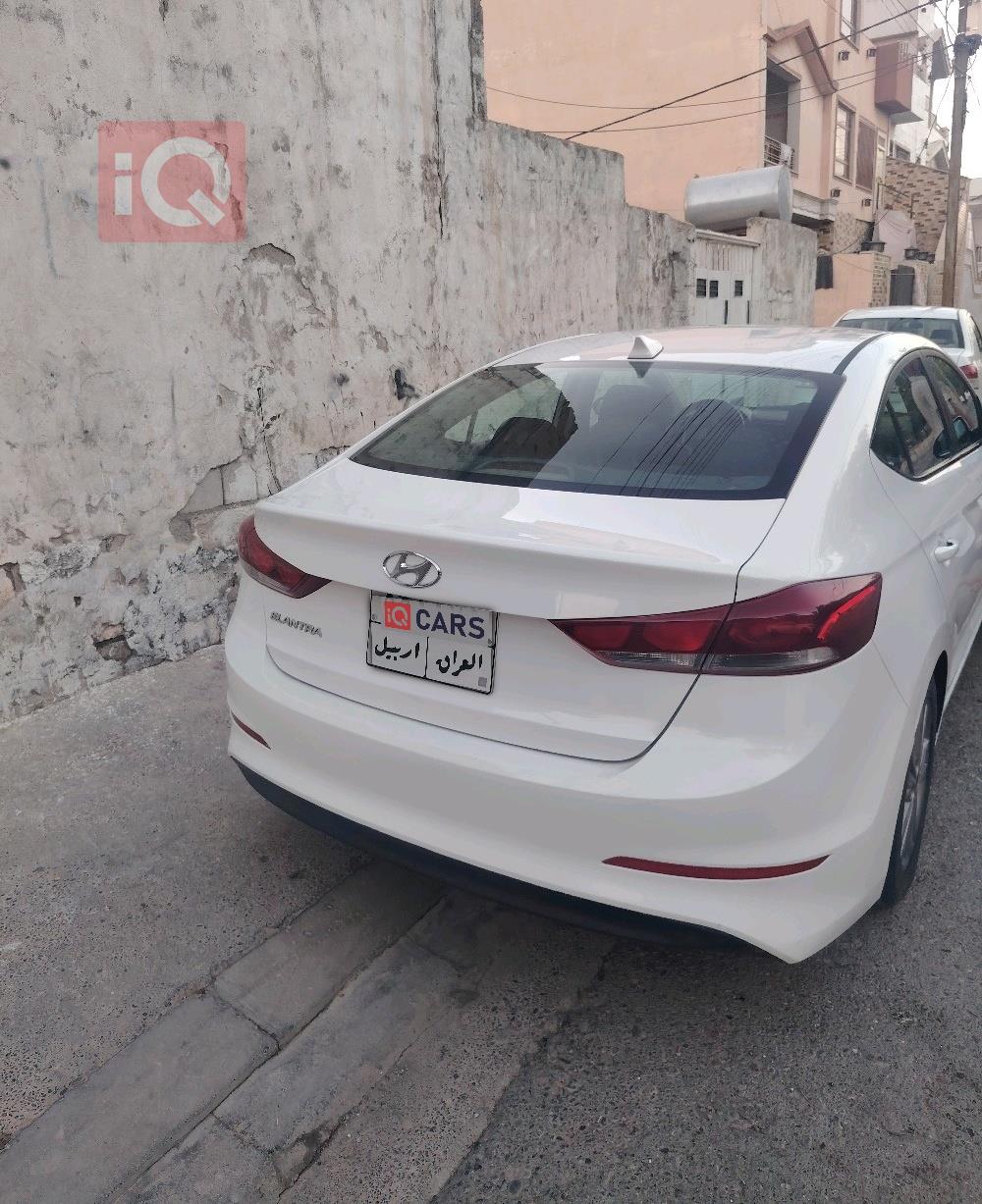 هيونداي النترا